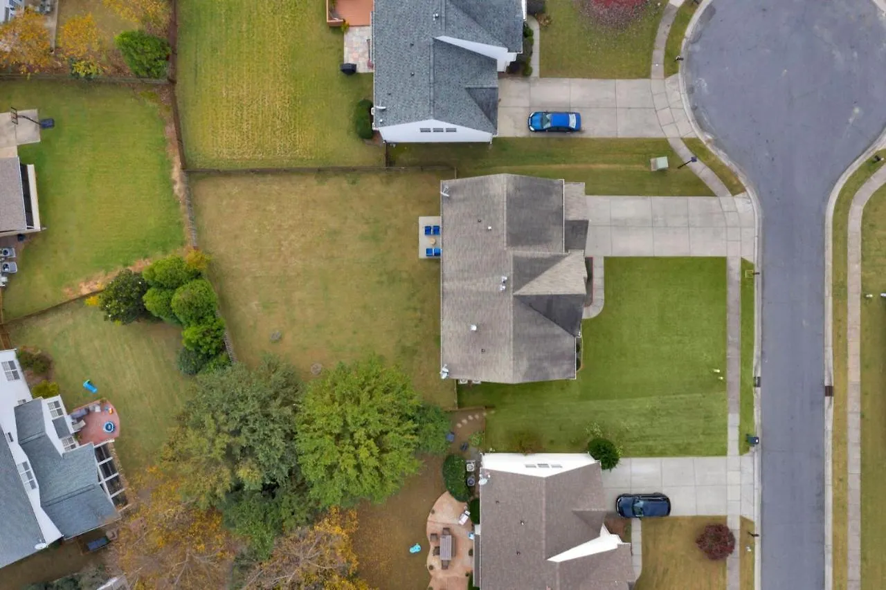 Spectacular Singe-Family Home With Pool & Amenities Charlotte 0*,  United States